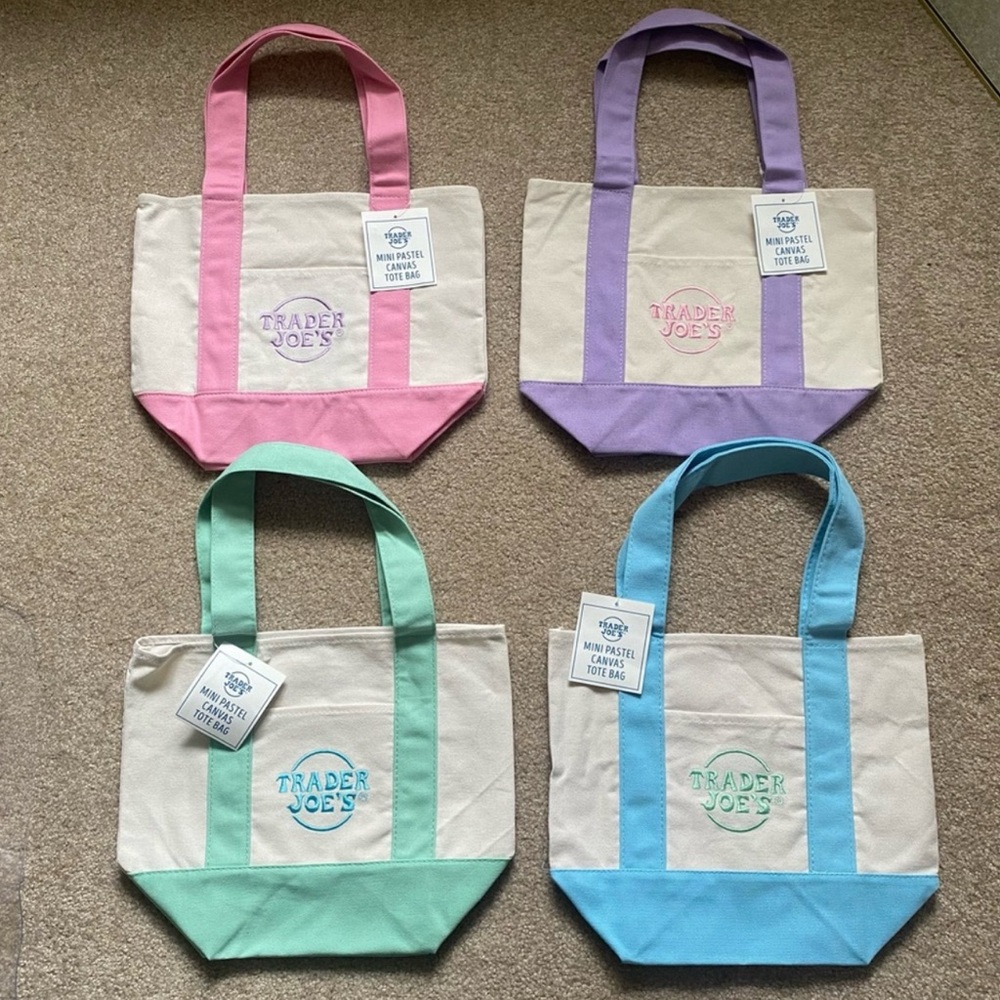 NWT - Trader Joe’s Pastel Canvas Tote Bag Set - Pink, Purple, Green, Blue